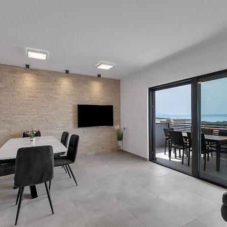 Luxury Apartment Adriasun Free Beach Parking Макарска Екстериор снимка