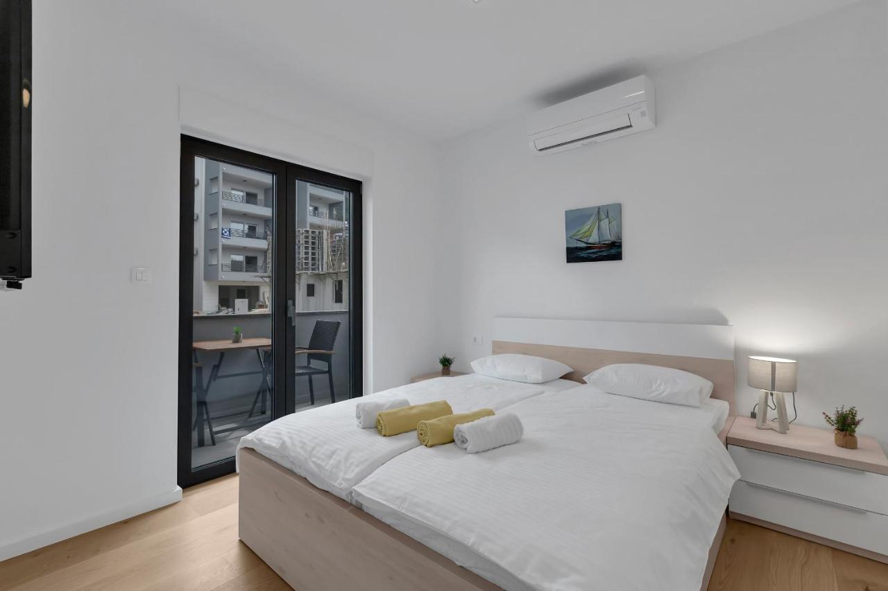 Luxury Apartment Adriasun Free Beach Parking Макарска Екстериор снимка